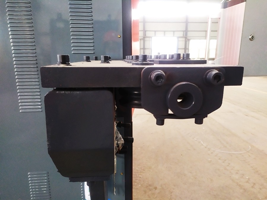 如何避免运作的故障 延迟数控弯箍机的易损件寿命呢？